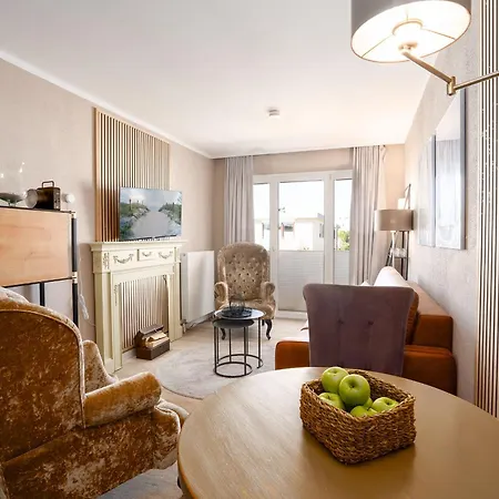 Solaris 10 Luxury Mit Balkon, Hundefreundlich, Individuell * Grömitz